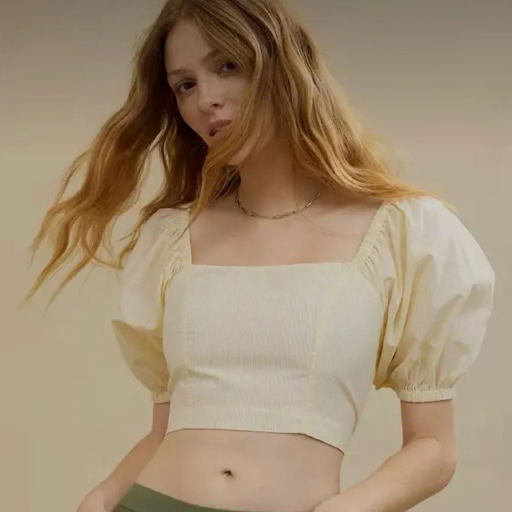 NWT Aerie Pastel Yellow Striped Puff Sleeve Crop Top Size Medium - Picture 1 of 7